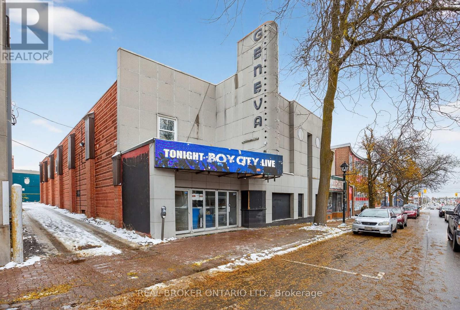 16 West Street S, Orillia, Ontario  L3V 5G3 - Photo 3 - S12887154