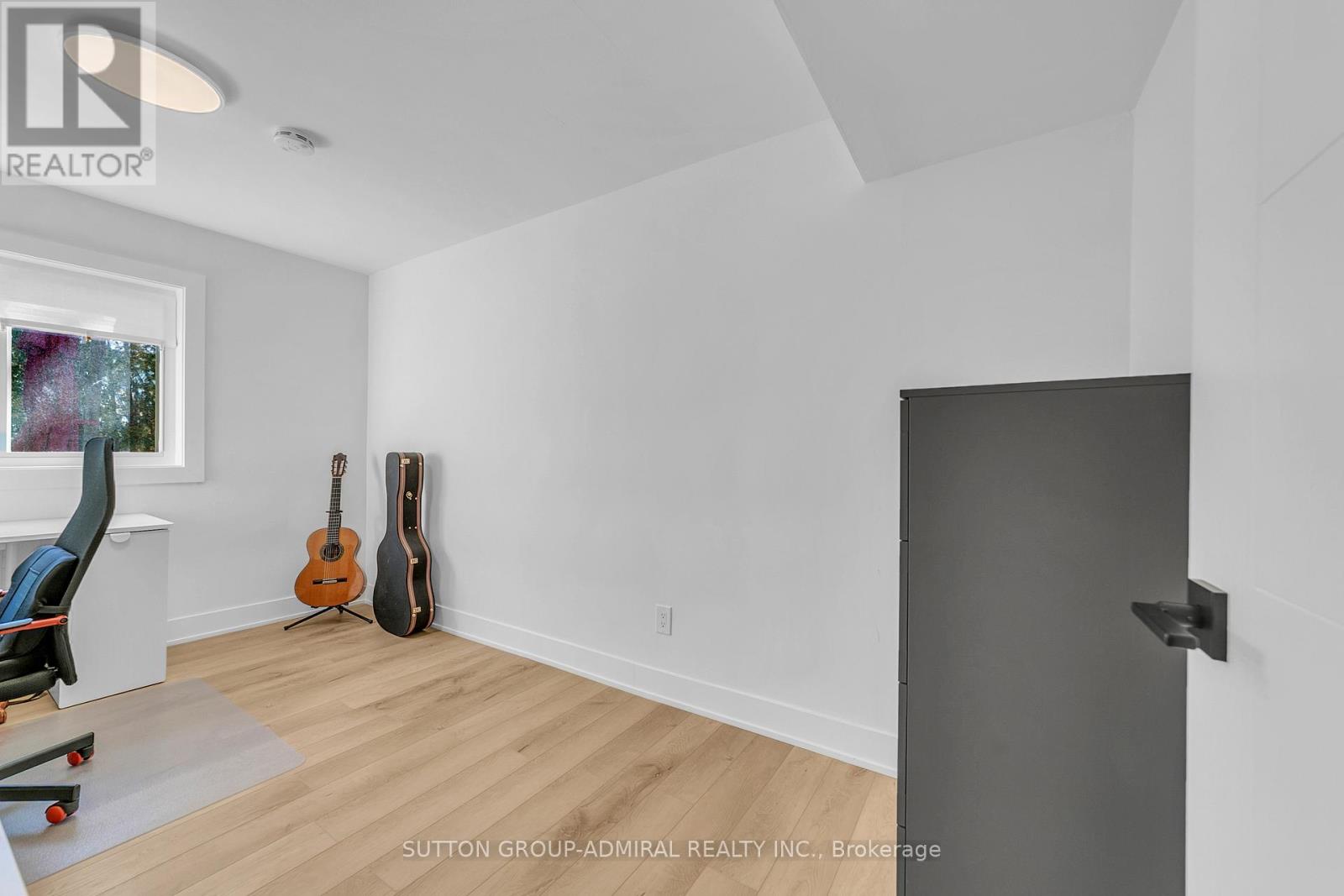 17 Jasper Drive, Aurora, Ontario  L4G 3B6 - Photo 30 - N12886348