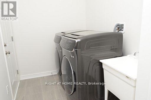 65 Jazzberry Road, Brampton (Sandringham-Wellington), Ontario  L6R 4C7 - Photo 13 - W12886930