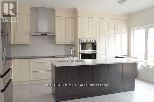 65 Jazzberry Road, Brampton (Sandringham-Wellington), Ontario  L6R 4C7 - Photo 7 - W12886930