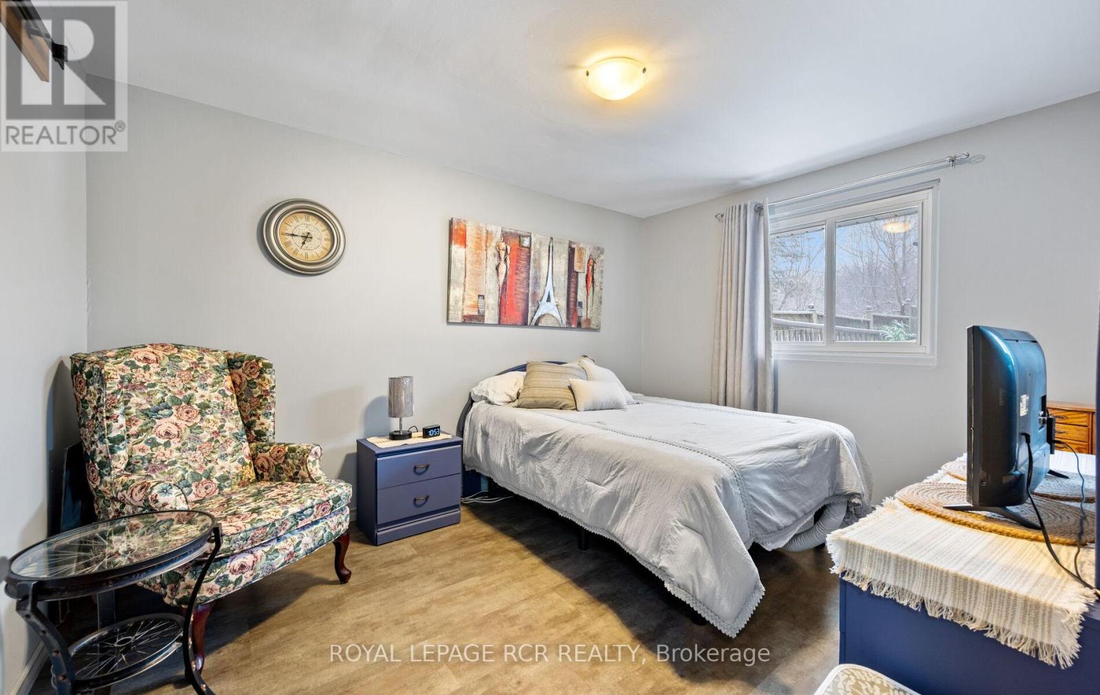 14 Erindale Avenue, Orangeville, Ontario  L9W 2V9 - Photo 18 - W12886932