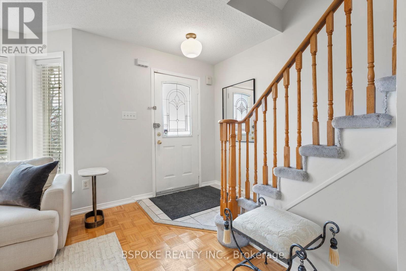 2066 St Clair Avenue W, Toronto, Ontario  M6N 5B9 - Photo 3 - W12886988