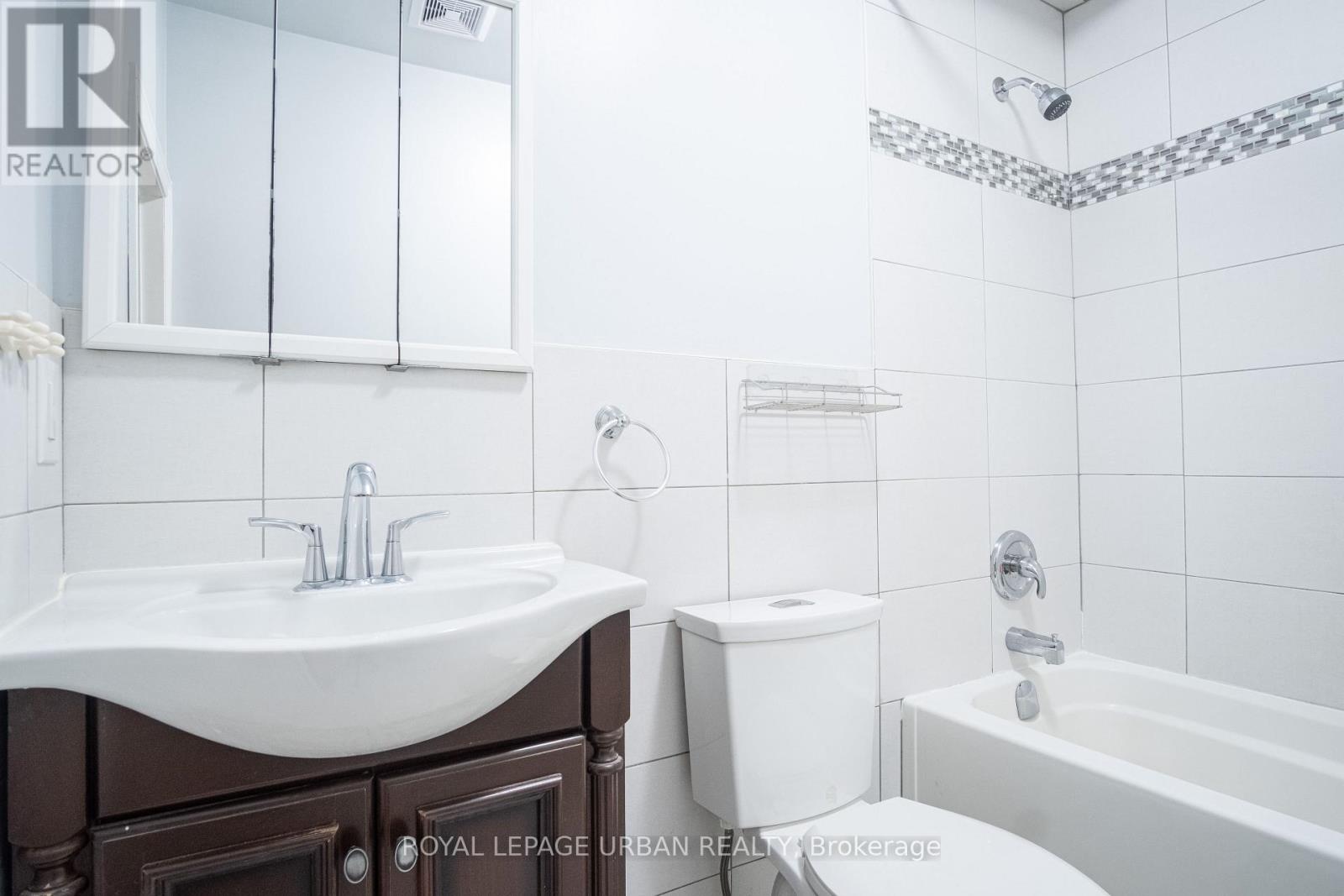 1 - 1233 Davenport Road, Toronto (Dovercourt-Wallace Emerson-Junction), Ontario  M6H 2H1 - Photo 11 - W12887012