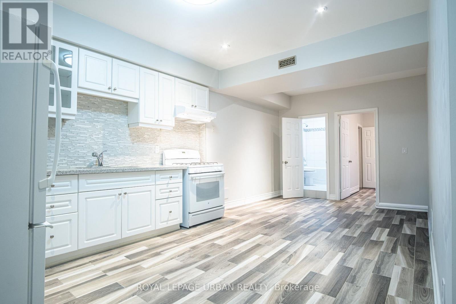 1 - 1233 Davenport Road, Toronto (Dovercourt-Wallace Emerson-Junction), Ontario  M6H 2H1 - Photo 5 - W12887012