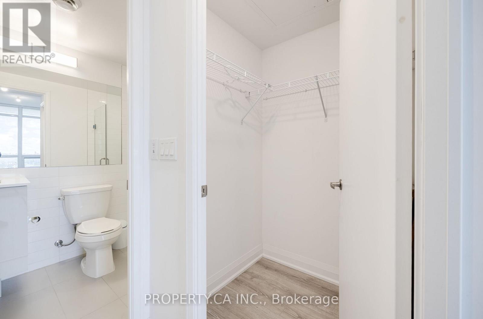 2010 - 30 Gibbs Road, Toronto, Ontario  M9B 0E4 - Photo 11 - W12887050