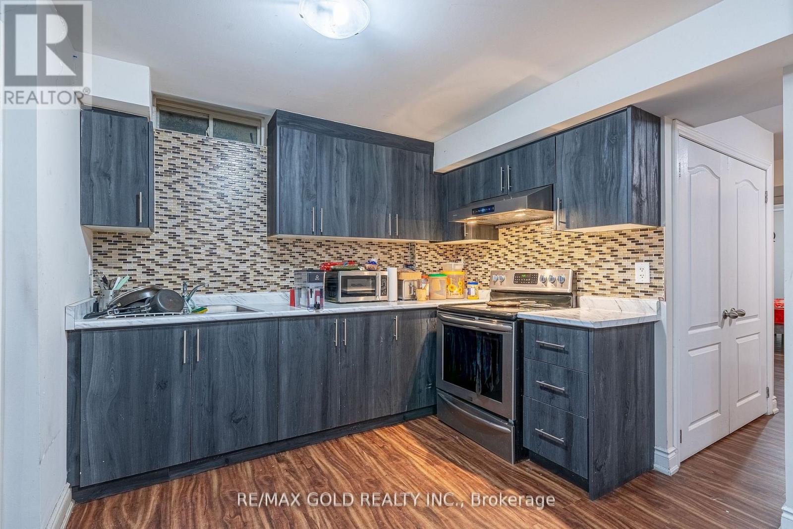 32 Courtsfield Crescent, Brampton, Ontario  L7A 2E2 - Photo 40 - W12887088