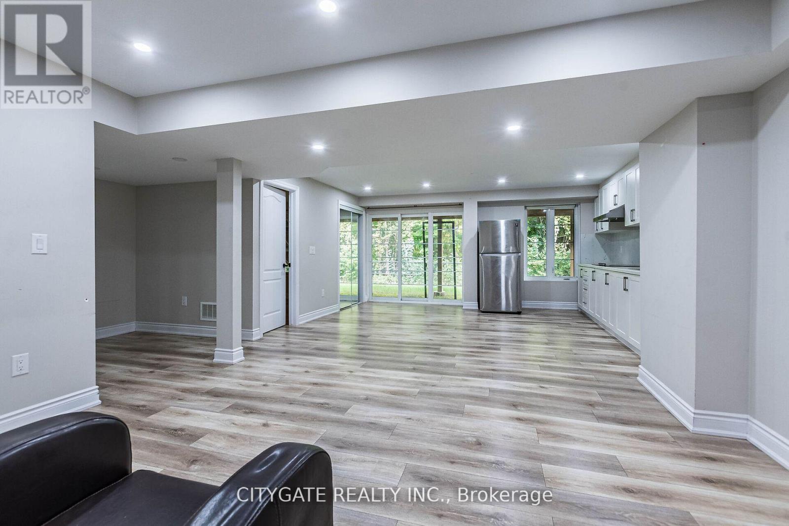 44 Elysian Fields Circle, Brampton, Ontario  L6Y 6E9 - Photo 10 - W12887106