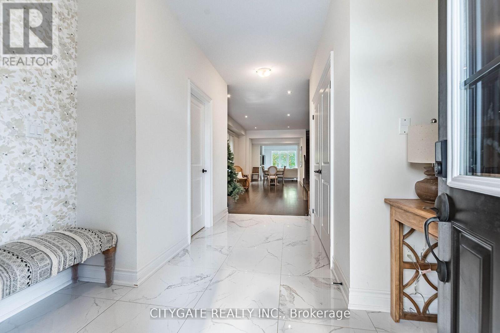 44 Elysian Fields Circle, Brampton, Ontario  L6Y 6E9 - Photo 6 - W12887106