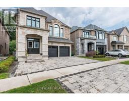 44 ELYSIAN FIELDS CIRCLE, Brampton, Ontario