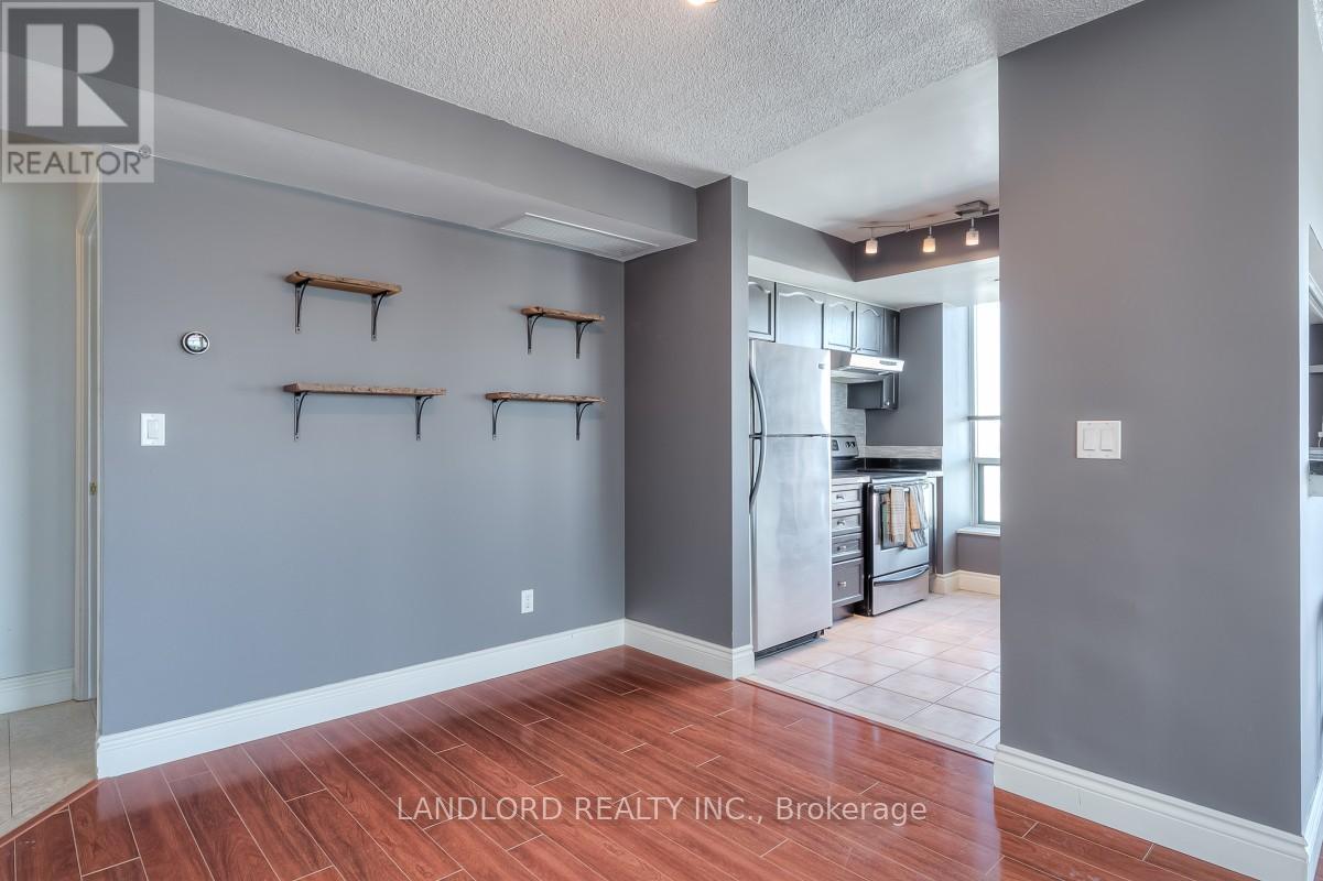 1004 - 190 Manitoba Street, Toronto (Mimico), Ontario  M8Y 3Y8 - Photo 8 - W12887114