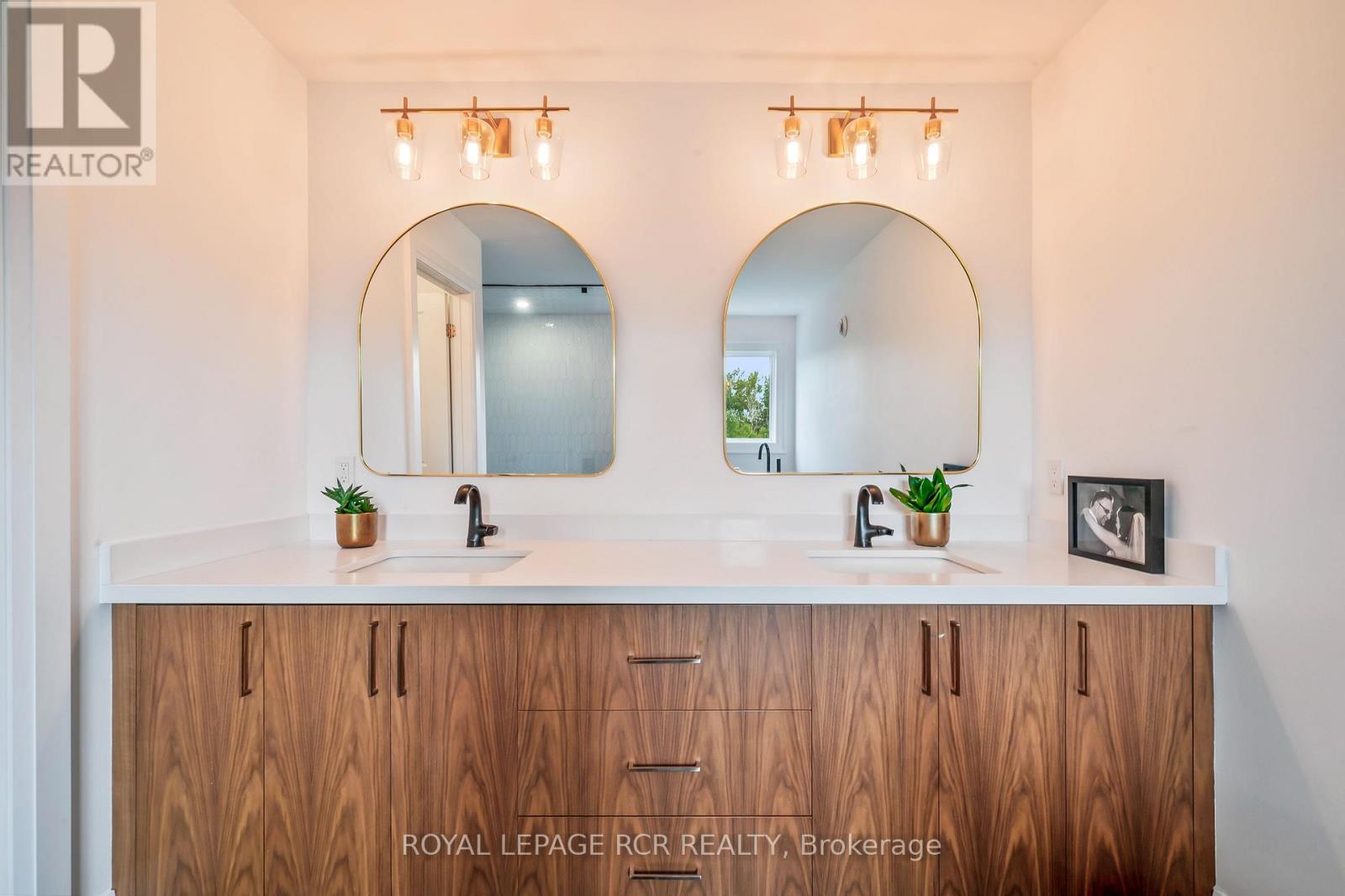 63 Young Court, Orangeville, Ontario  L9W 0A8 - Photo 25 - W12887136