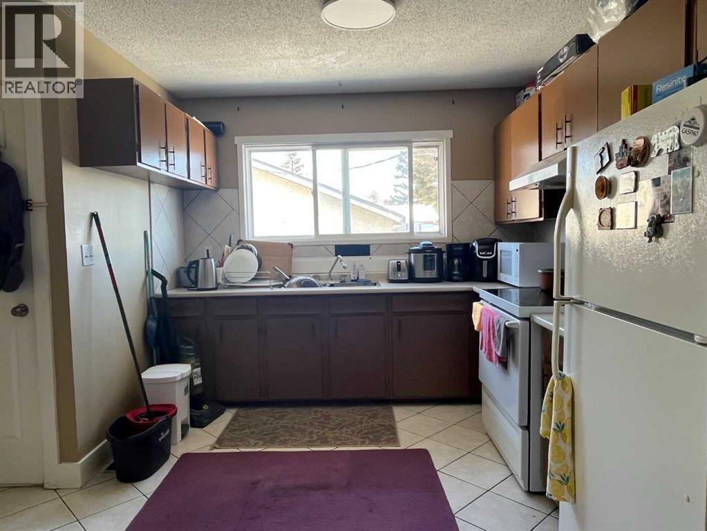 1258 Mardale Drive NE, Calgary, Alberta  T2A 3L8 - Photo 7 - A2289994