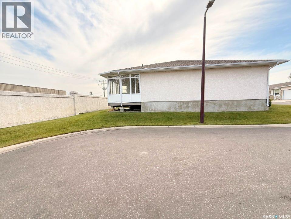 417 165 Robert Street W, Swift Current, Saskatchewan  S9H 5E7 - Photo 37 - SK030477