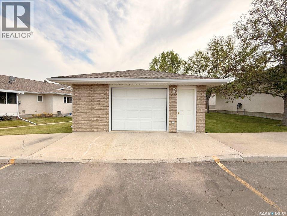 417 165 Robert Street W, Swift Current, Saskatchewan  S9H 5E7 - Photo 40 - SK030477