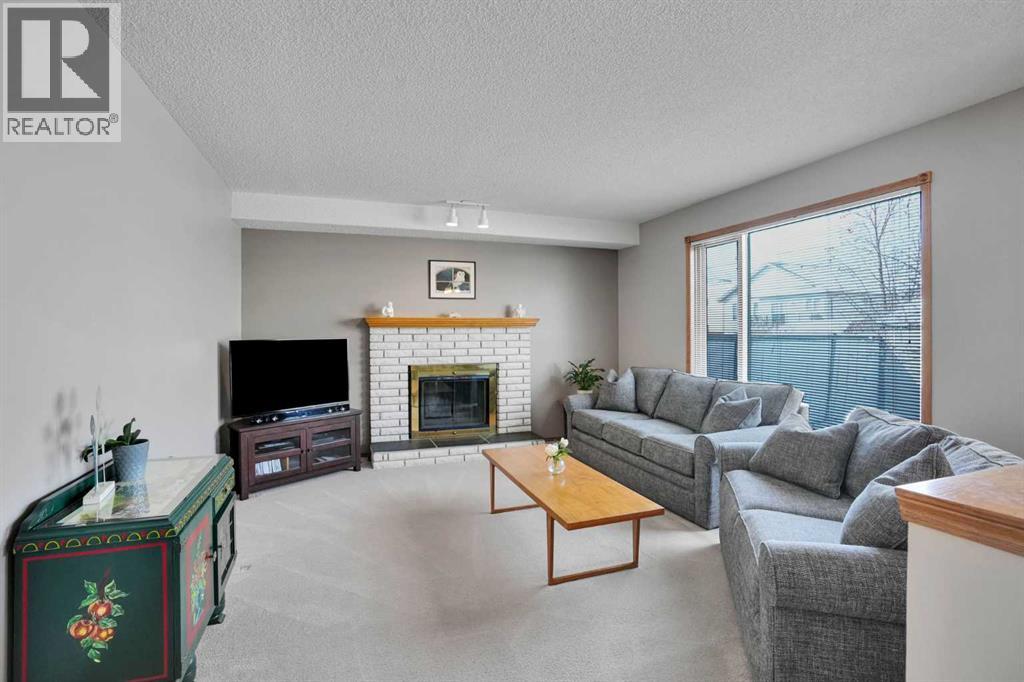 131 Hawkmount Green Nw, Calgary, Alberta  T3G 3T8 - Photo 3 - A2293540