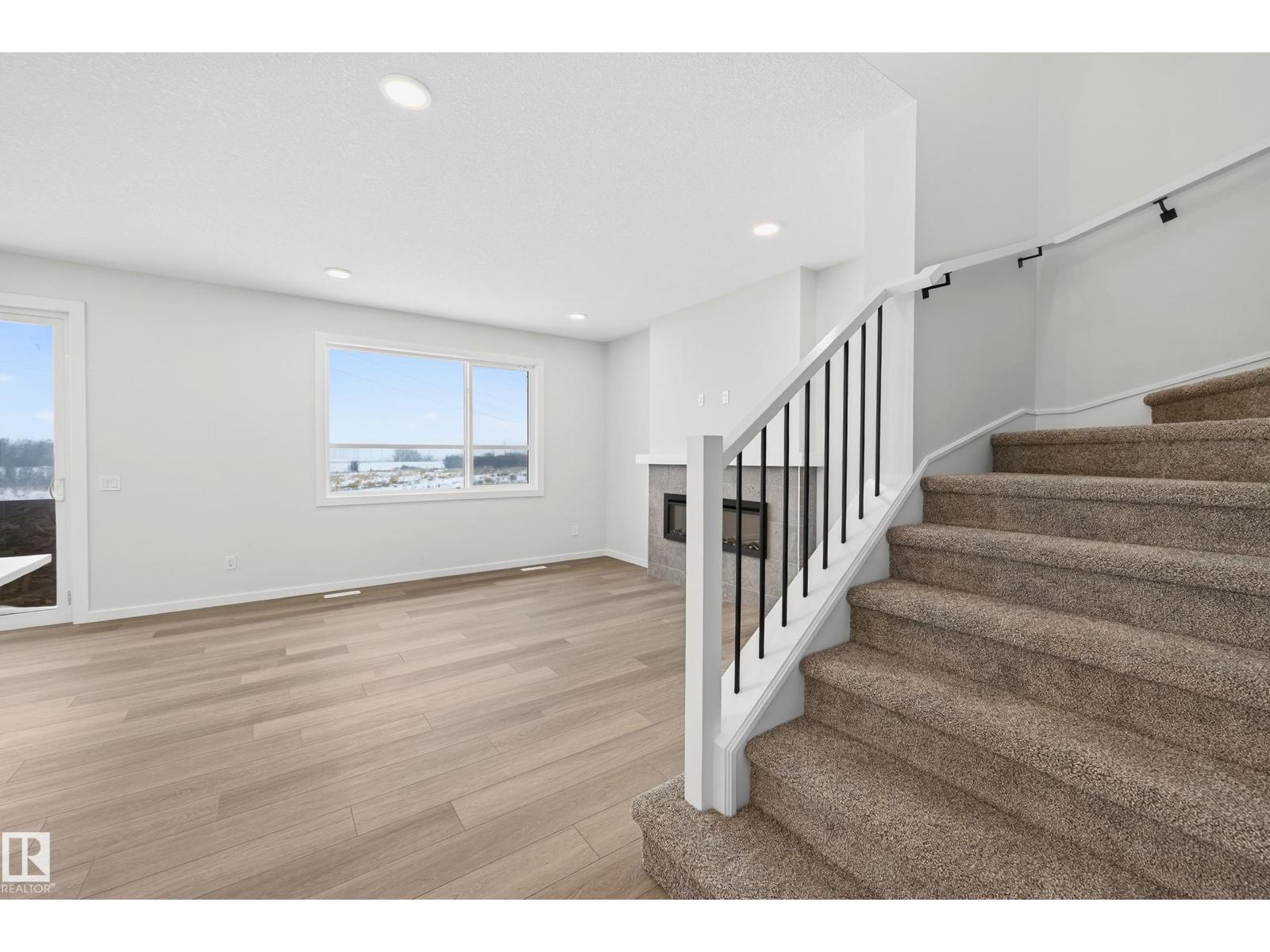 17427 3 St Nw, Edmonton, Alberta  T5Y 4G7 - Photo 10 - E4468658