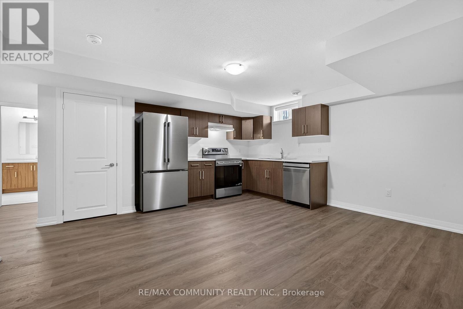 95 Westcott Road, Welland (West Welland), Ontario  L3C 0K9 - Photo 6 - X12887118