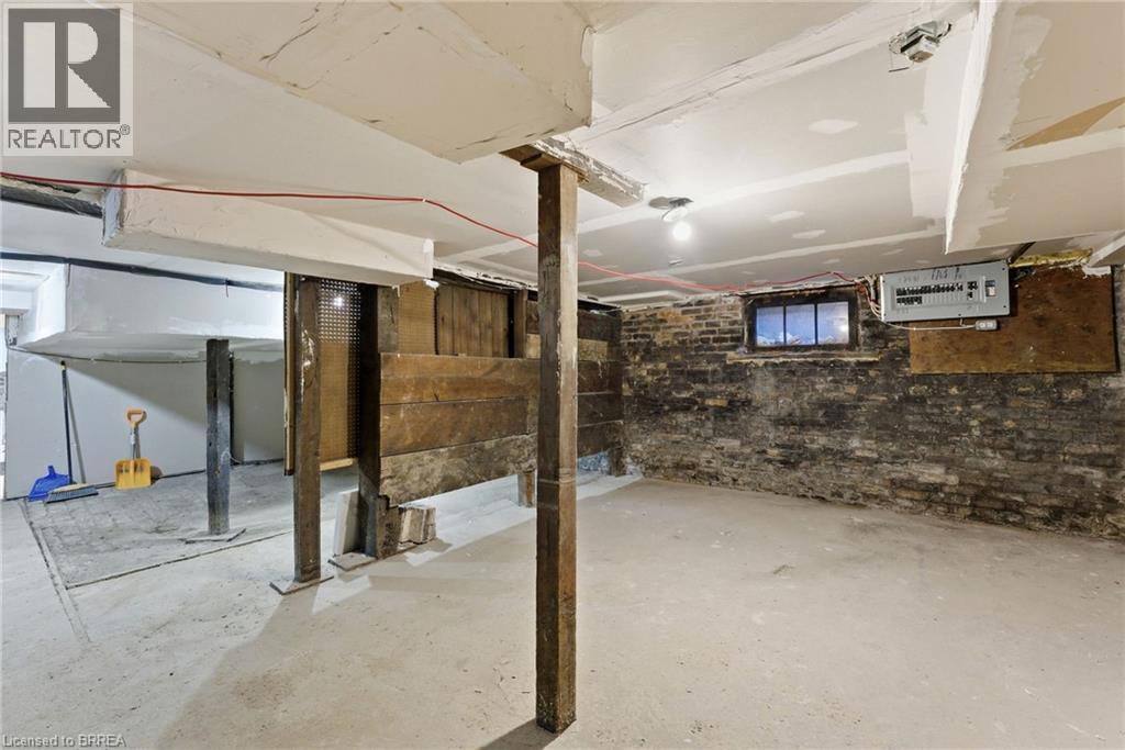 174-176 Darling Street, Brantford, Ontario  N3S 3W6 - Photo 22 - 40812418