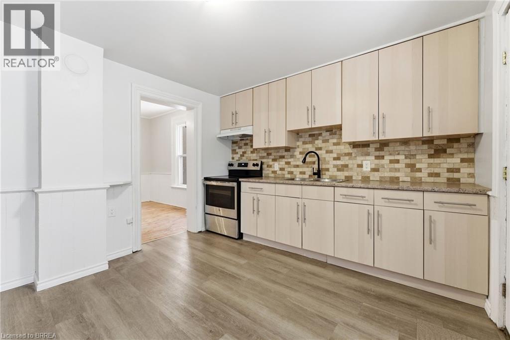 174-176 Darling Street, Brantford, Ontario  N3S 3W6 - Photo 7 - 40812418