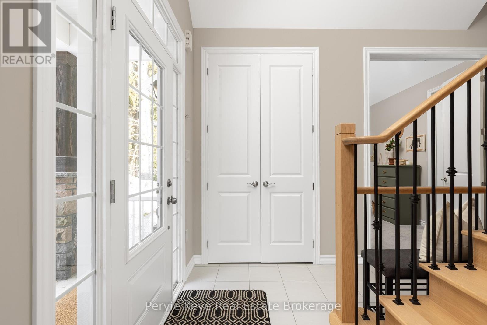 16 Leeds Court, Bracebridge, Ontario  P1L 0B7 - Photo 10 - X12879084