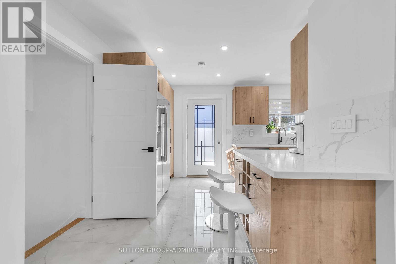 17 Jasper Drive, Aurora, Ontario  L4G 3B6 - Photo 20 - N12886348