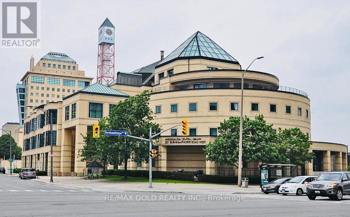 1106 - 220 Burnhamthorpe Road W, Mississauga, Ontario  L5B 4N4 - Photo 49 - W12863680