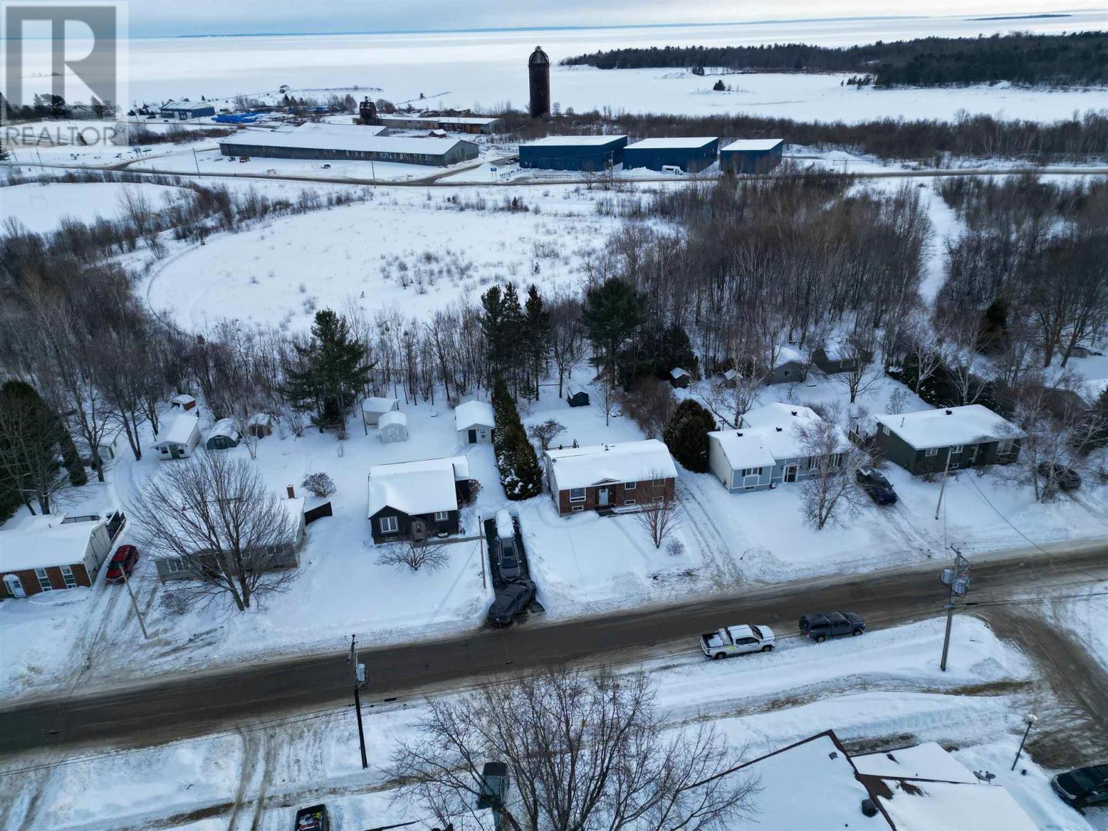 151 Youngfox Rd, Blind River, Ontario  P0R 1B0 - Photo 39 - SM260298