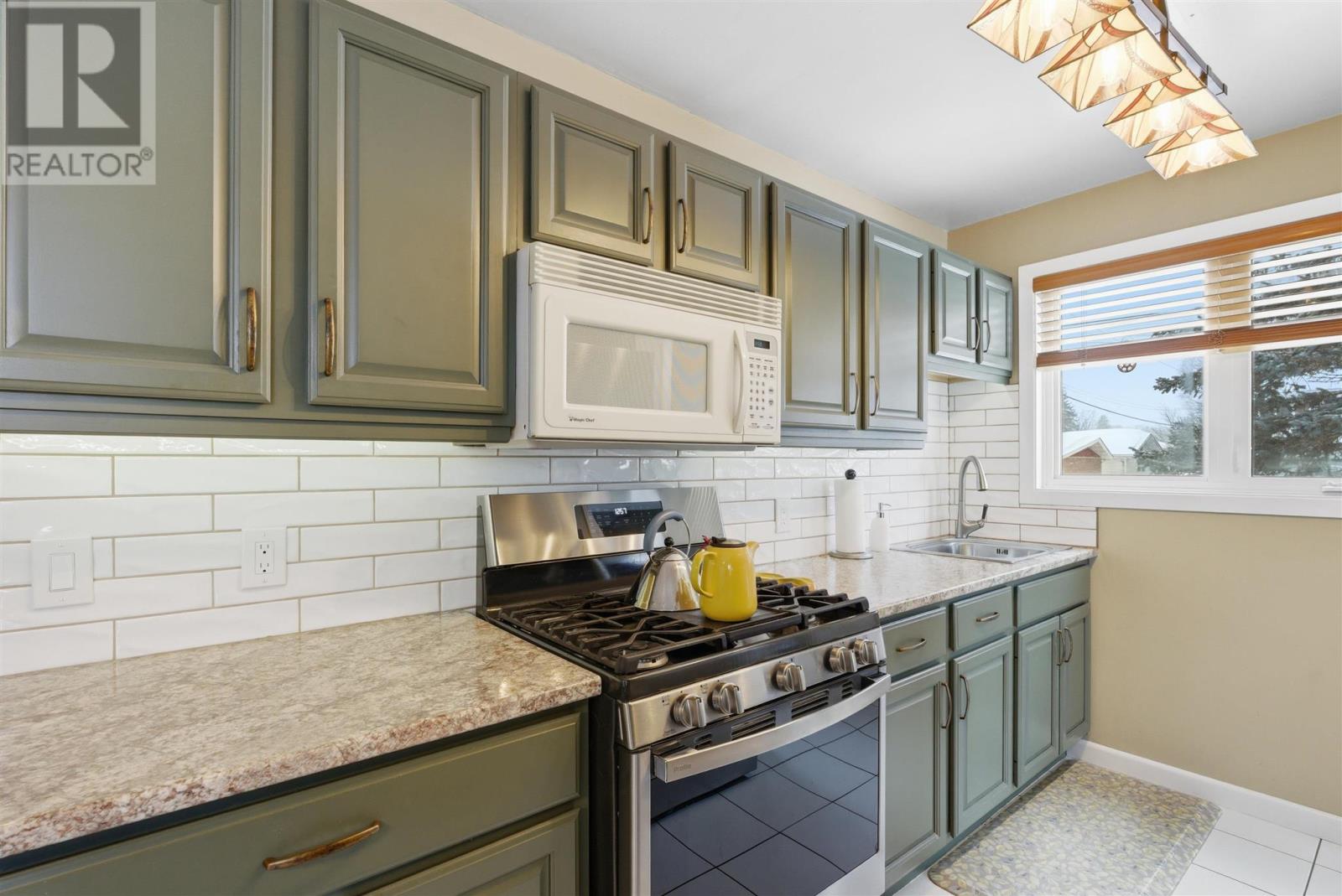 11 Hussey Undefined, Sault Ste. Marie, Ontario  P6A 4N3 - Photo 10 - SM260483