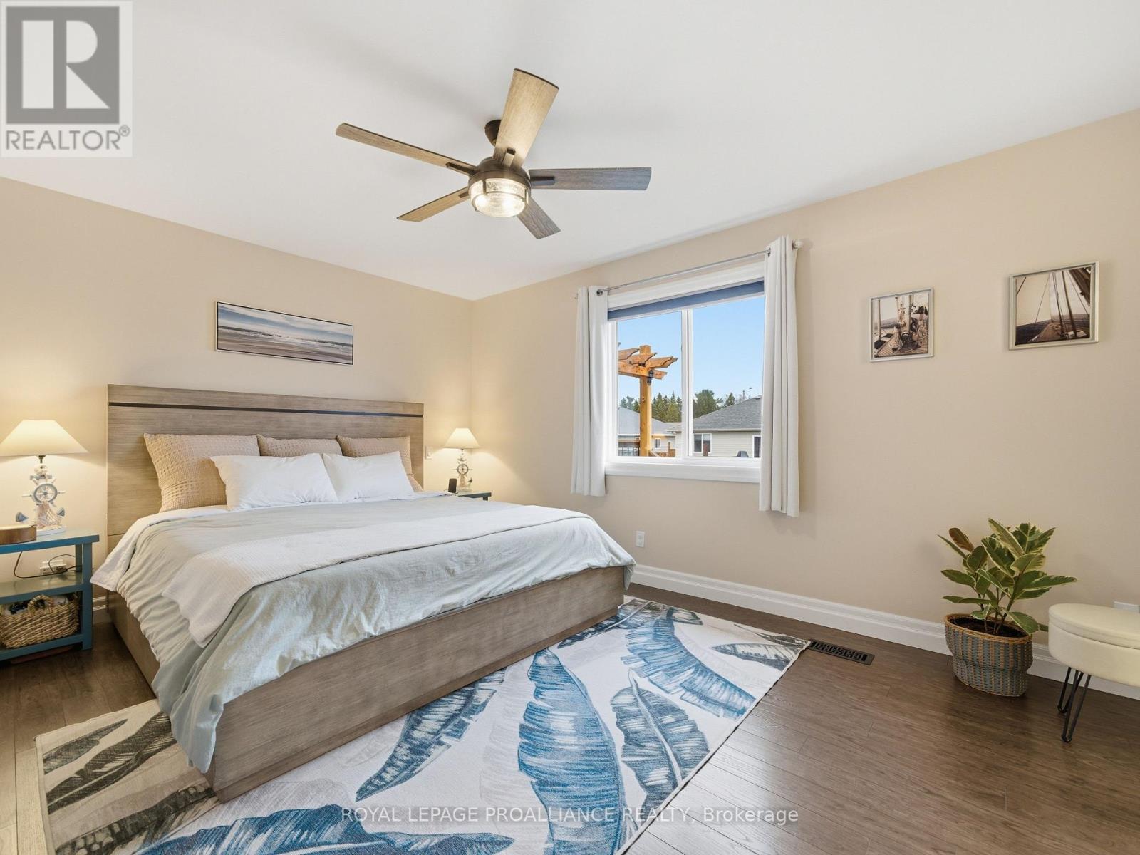 21 Woodburn Drive, Quinte West (Murray Ward), Ontario  K8V 0C6 - Photo 18 - X12887278