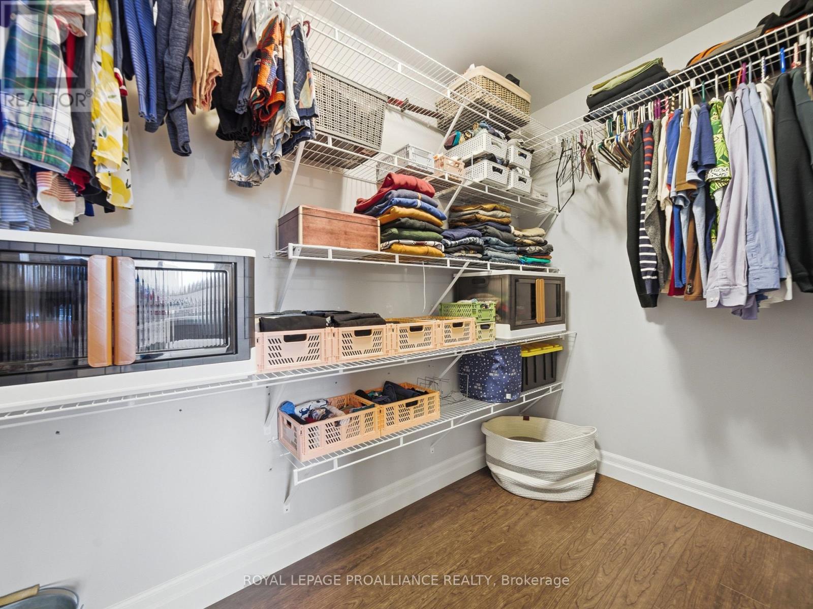 21 Woodburn Drive, Quinte West (Murray Ward), Ontario  K8V 0C6 - Photo 21 - X12887278