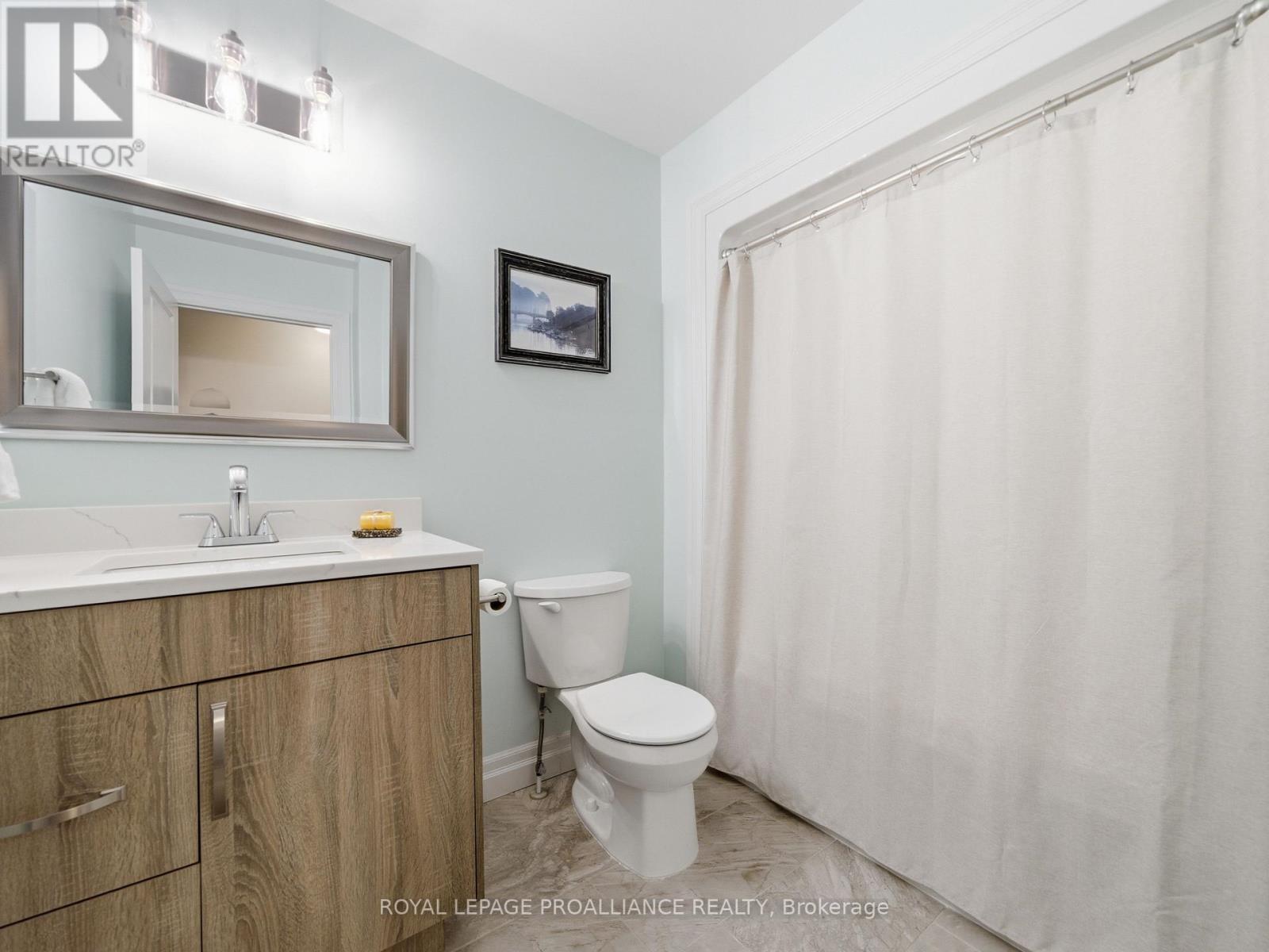 21 Woodburn Drive, Quinte West (Murray Ward), Ontario  K8V 0C6 - Photo 26 - X12887278