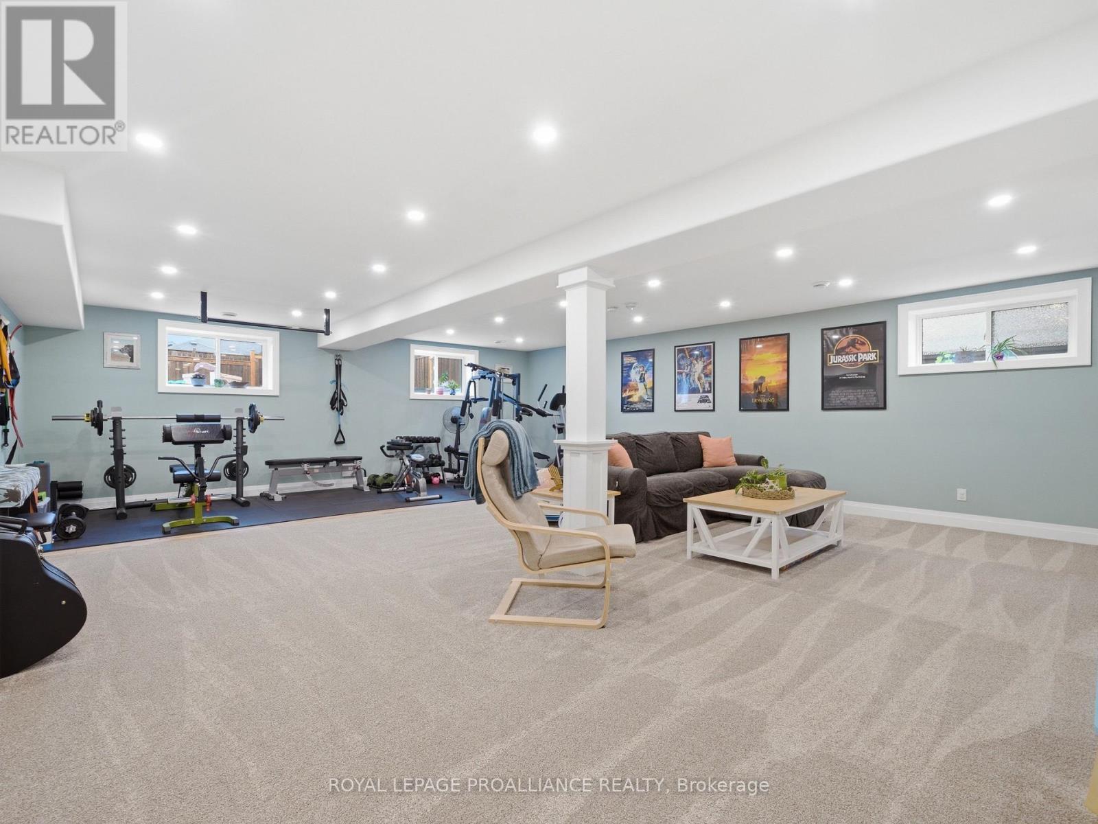 21 Woodburn Drive, Quinte West (Murray Ward), Ontario  K8V 0C6 - Photo 30 - X12887278