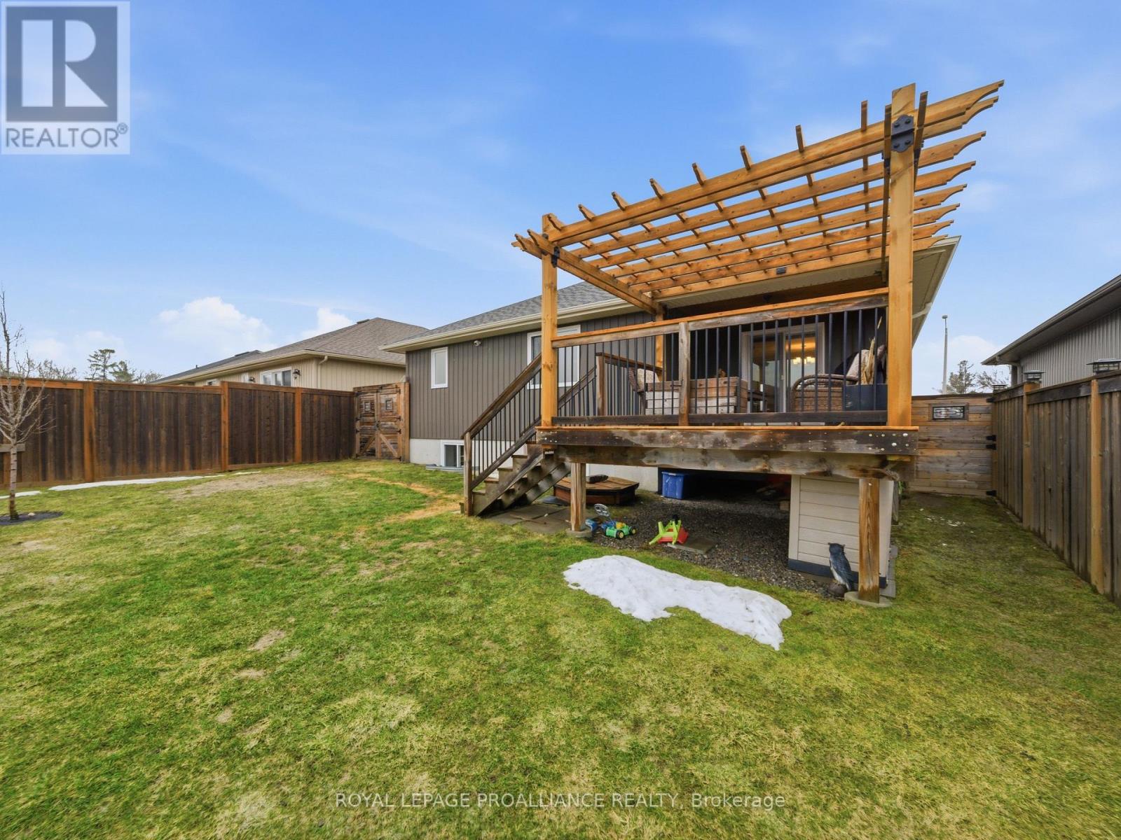 21 Woodburn Drive, Quinte West (Murray Ward), Ontario  K8V 0C6 - Photo 47 - X12887278