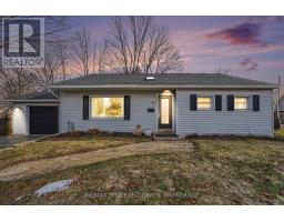 41 WILSON STREET E, Perth, Ontario