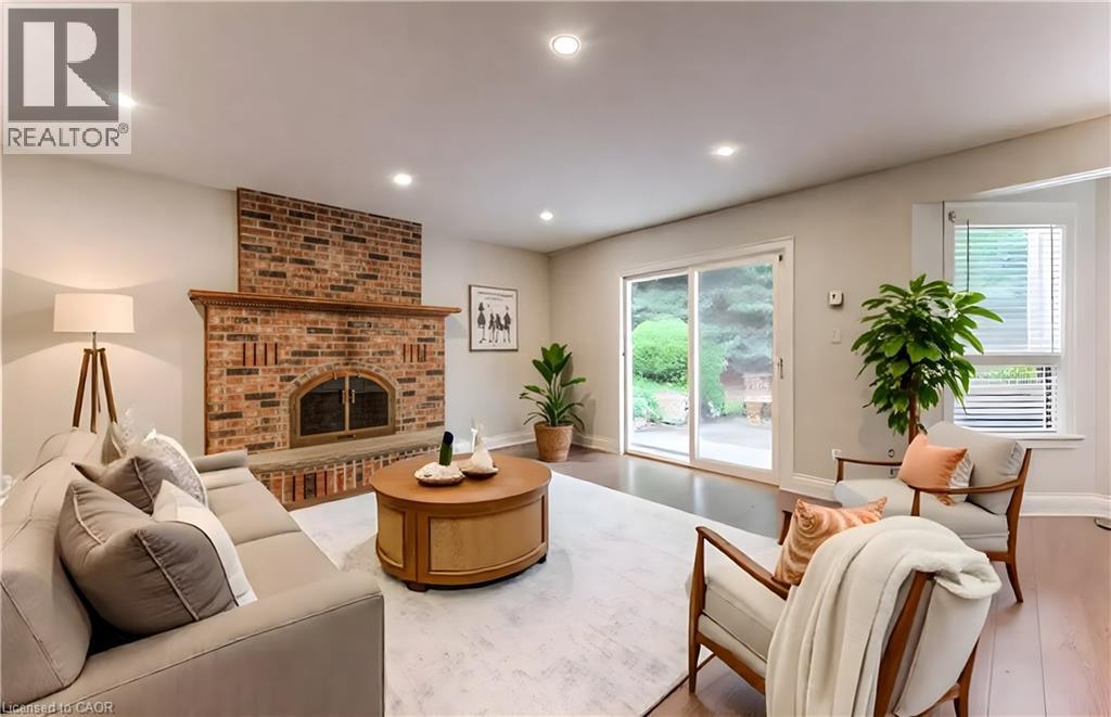 2 Morningview Place, Kitchener, Ontario  N2P 1Z2 - Photo 3 - 40774708