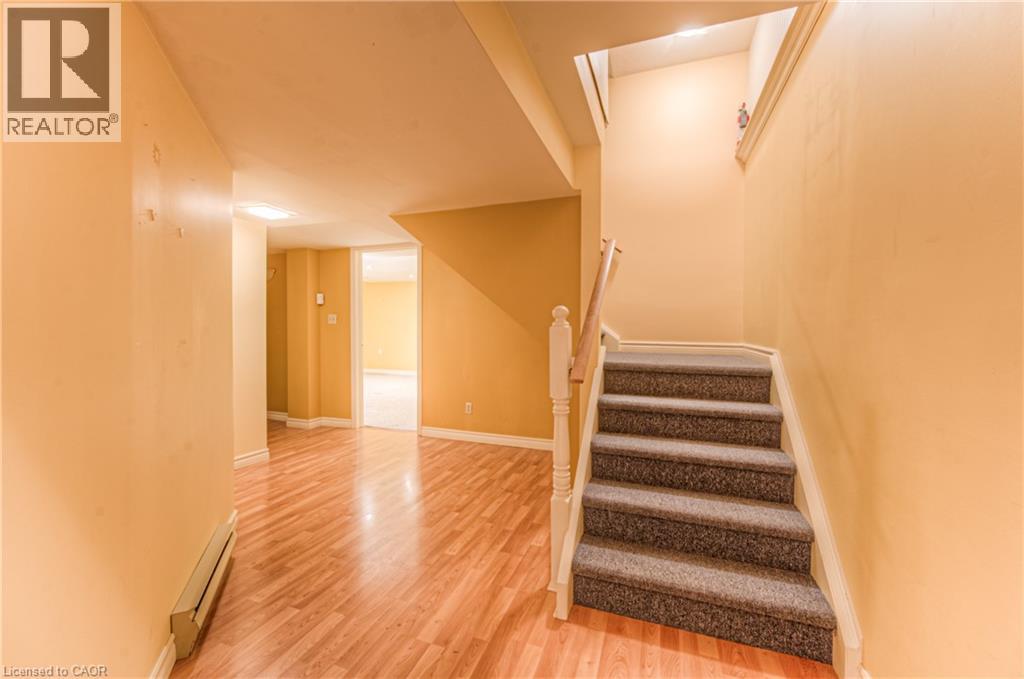 2 Morningview Place, Kitchener, Ontario  N2P 1Z2 - Photo 34 - 40774708