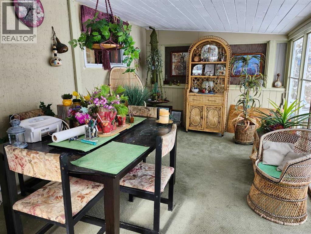 716 1 Street Sw, Drumheller, Alberta  T0J 0Y6 - Photo 11 - A2293371