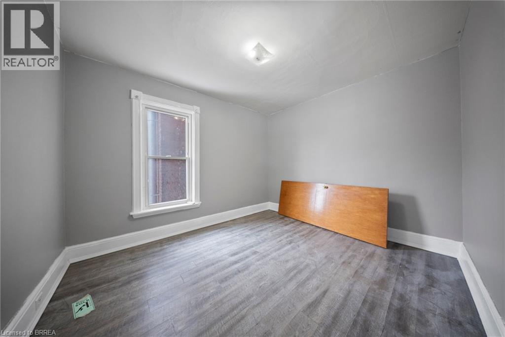 74 Erie Avenue, Brantford, Ontario  N3S 2E9 - Photo 20 - 40809166