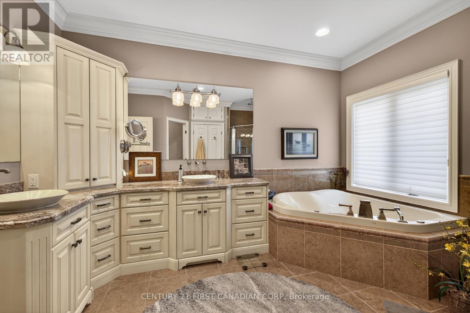 1823 Sandy Somerville Lane, London South (South A), Ontario  N6K 5R1 - Photo 21 - X12887200