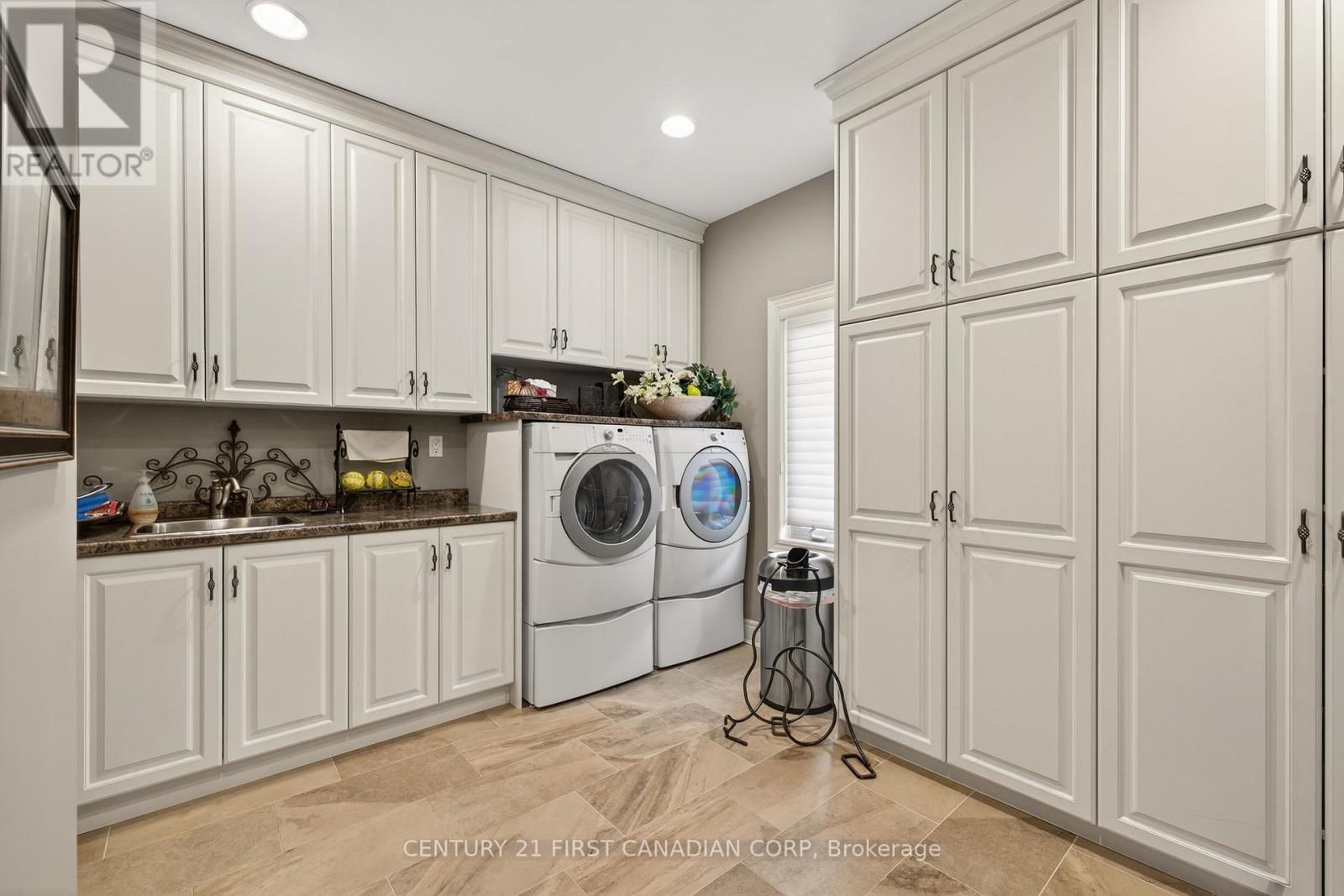 1823 Sandy Somerville Lane, London South (South A), Ontario  N6K 5R1 - Photo 22 - X12887200