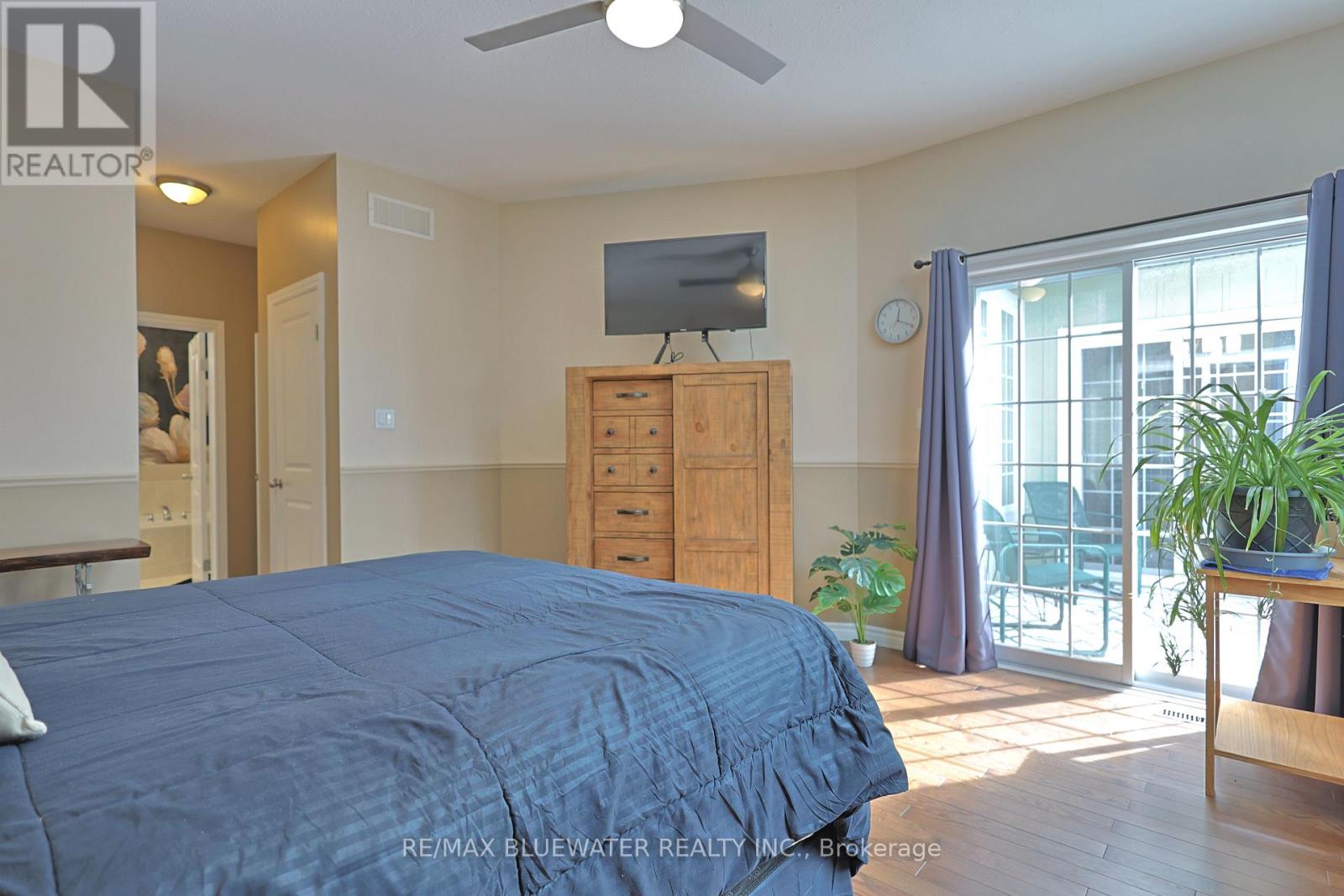 13 Oakwood Links Lane, South Huron, Ontario  N0M 1T0 - Photo 25 - X12887222