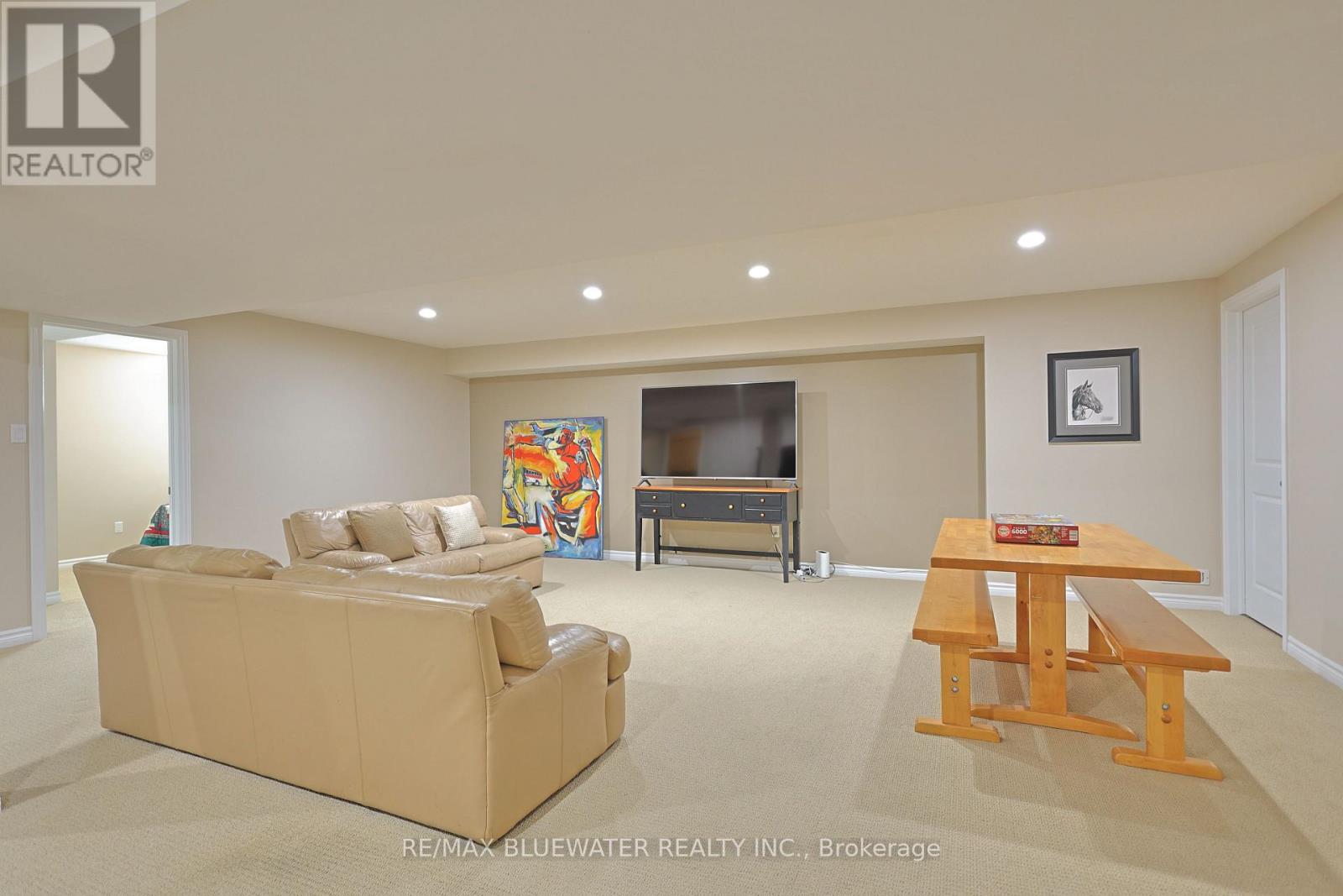 13 Oakwood Links Lane, South Huron, Ontario  N0M 1T0 - Photo 34 - X12887222