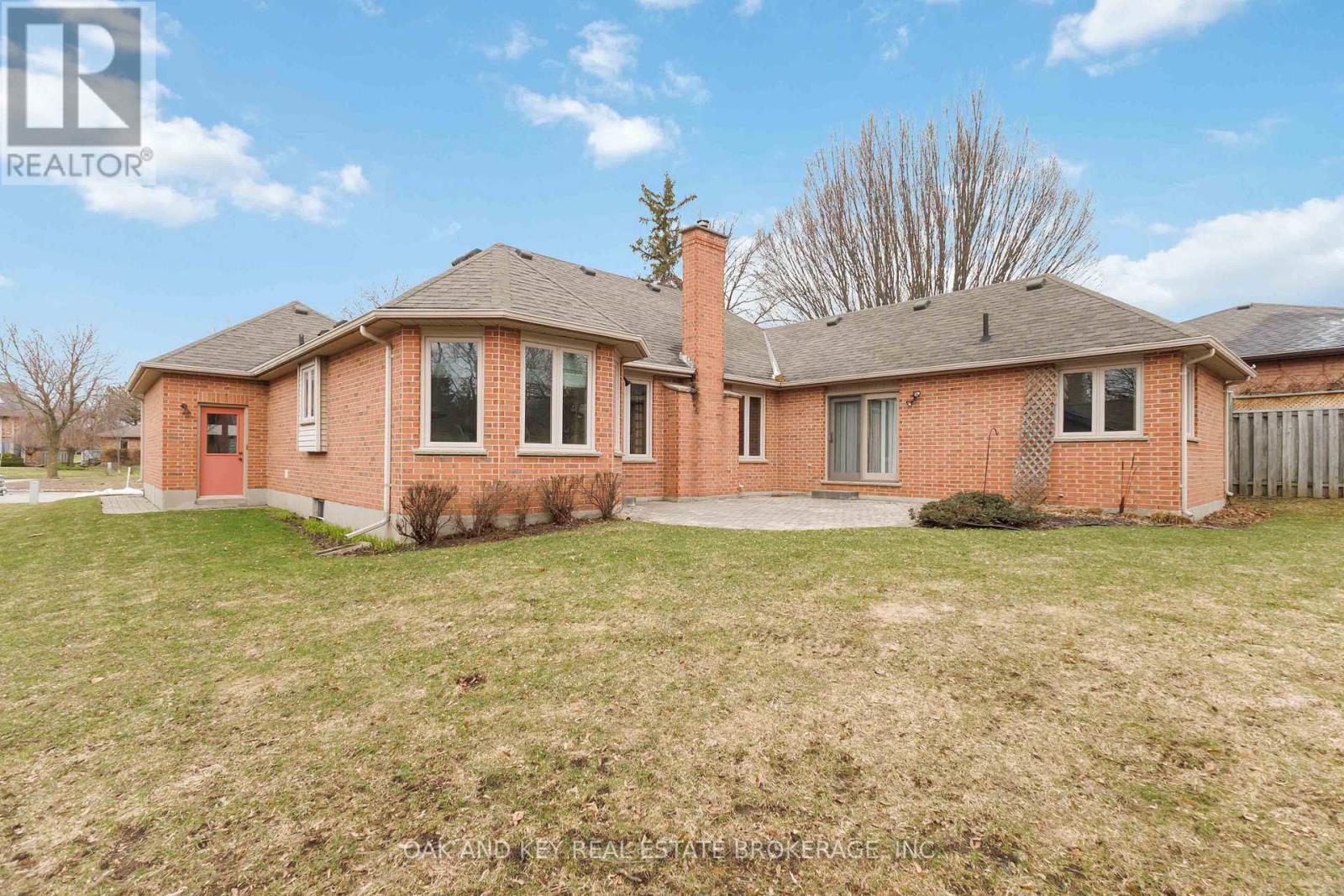 31 Green Hedge Lane, London North, Ontario  N6H 4Z3 - Photo 39 - X12887276