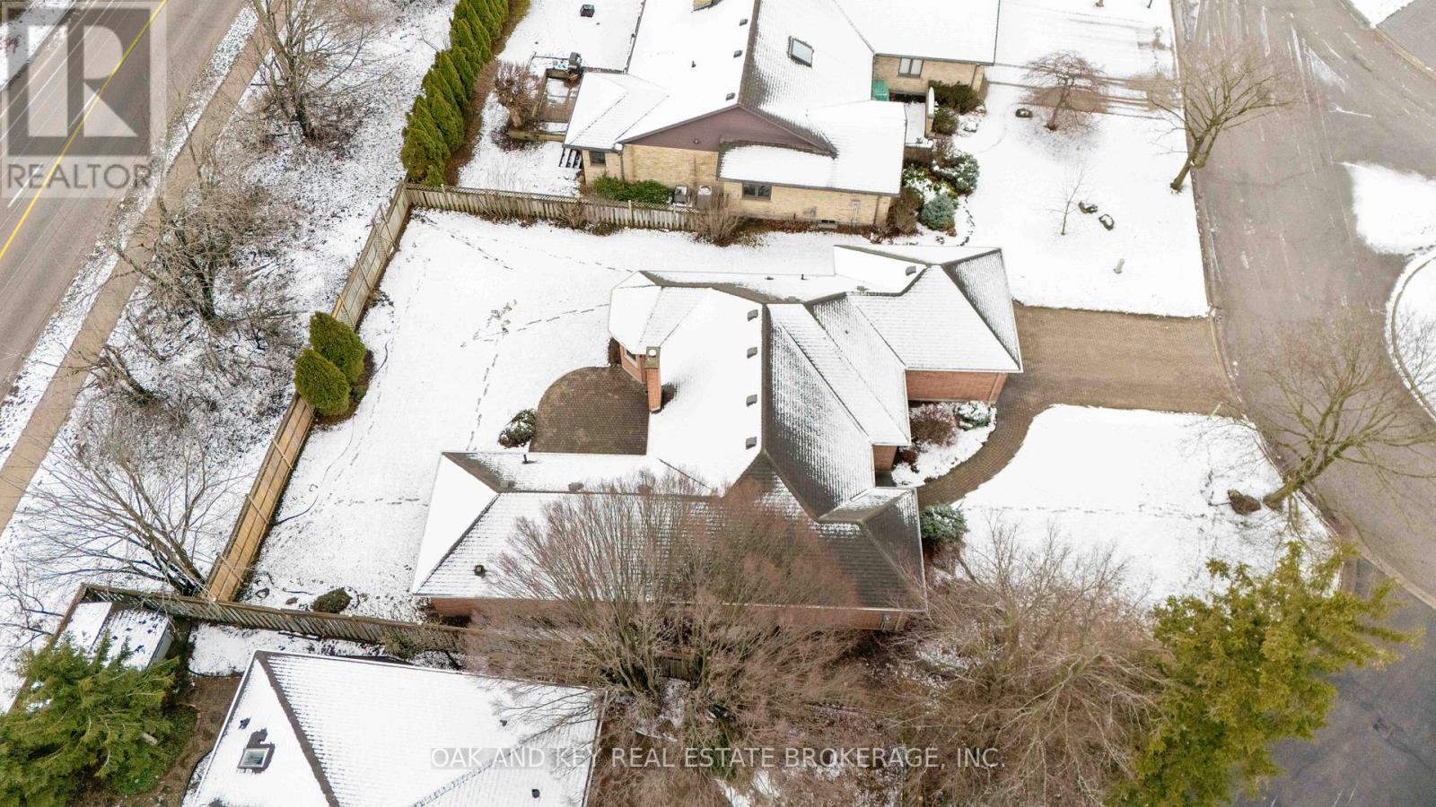 31 Green Hedge Lane, London North, Ontario  N6H 4Z3 - Photo 45 - X12887276