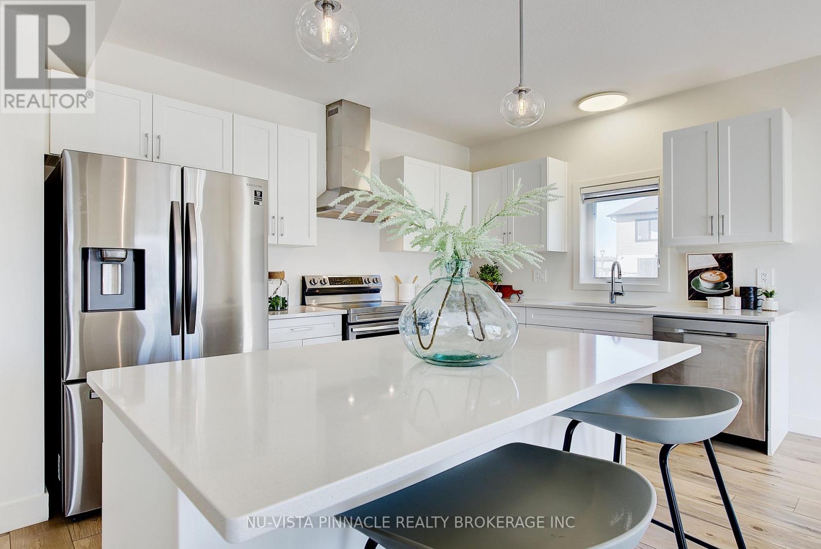 1377 Twilite Boulevard, London North, Ontario  N6G 3R5 - Photo 12 - X12887342