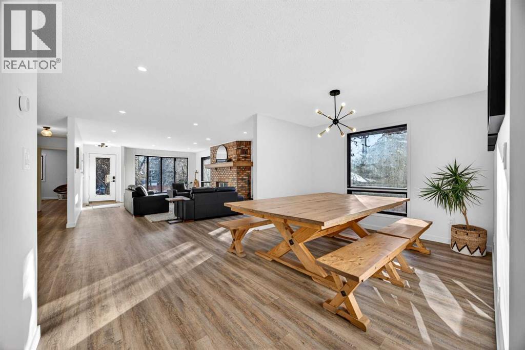 7103 Bow Crescent Nw, Calgary, Alberta  T3B 2C9 - Photo 13 - A2287821