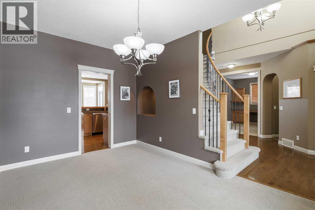 20 Springbluff Lane Sw, Calgary, Alberta  t3h 5r5 - Photo 5 - A2292499