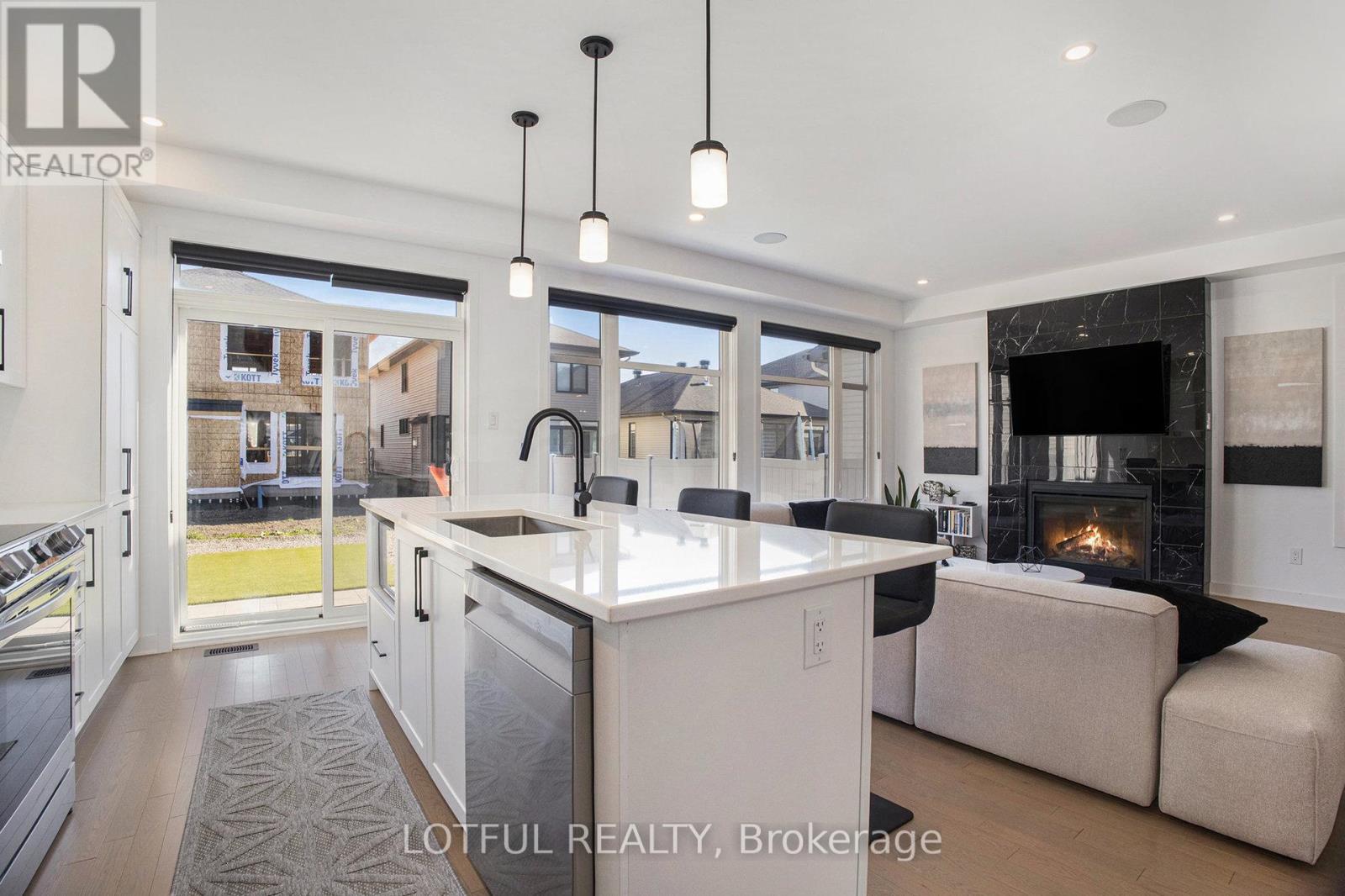 522 Ascender Avenue, Ottawa, Ontario  K1W 0R6 - Photo 14 - X12887306