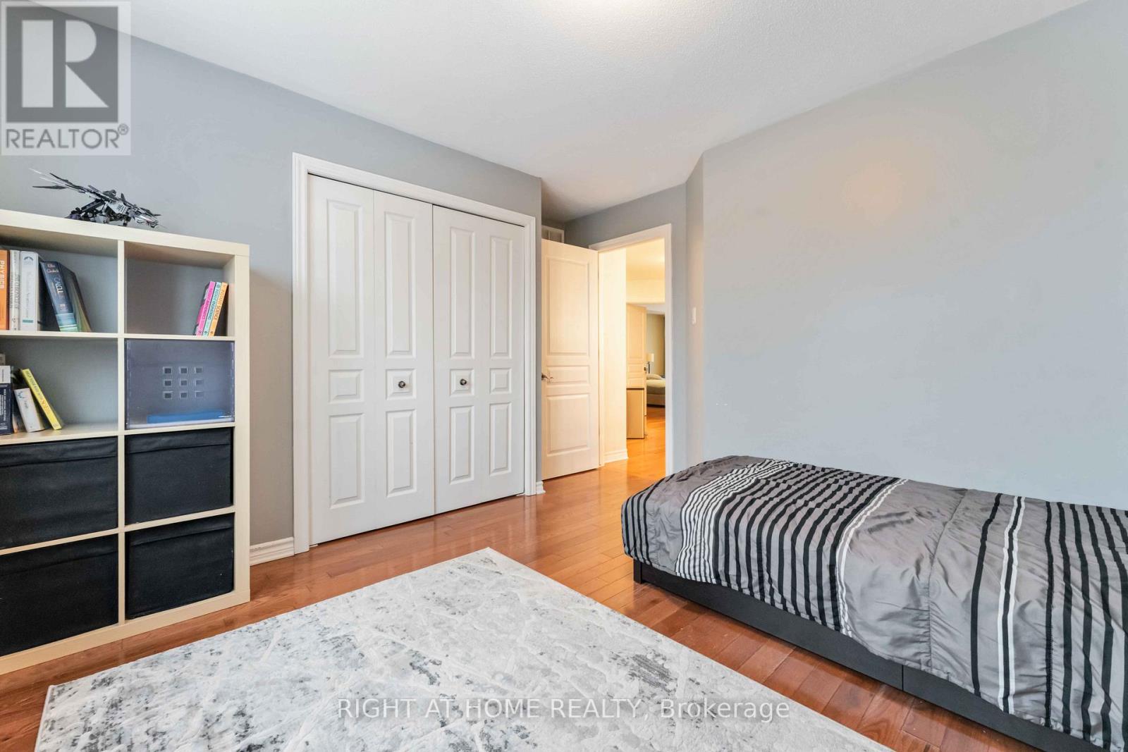 162 Saltspring Private, Ottawa, Ontario  K2M 0B1 - Photo 37 - X12887322