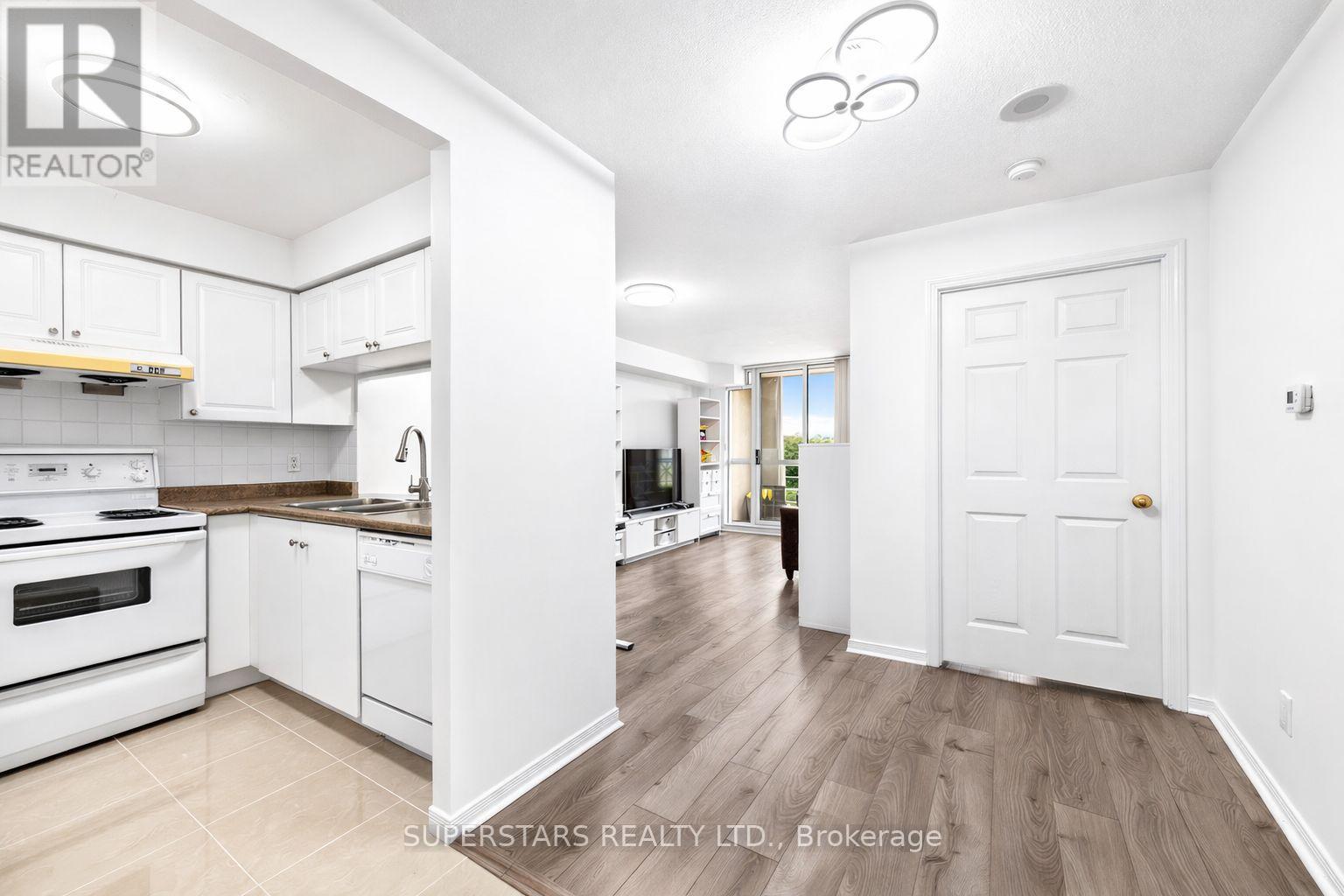 1509 - 8 Hillcrest Avenue, Toronto, Ontario  M2N 6Y6 - Photo 8 - C12887044